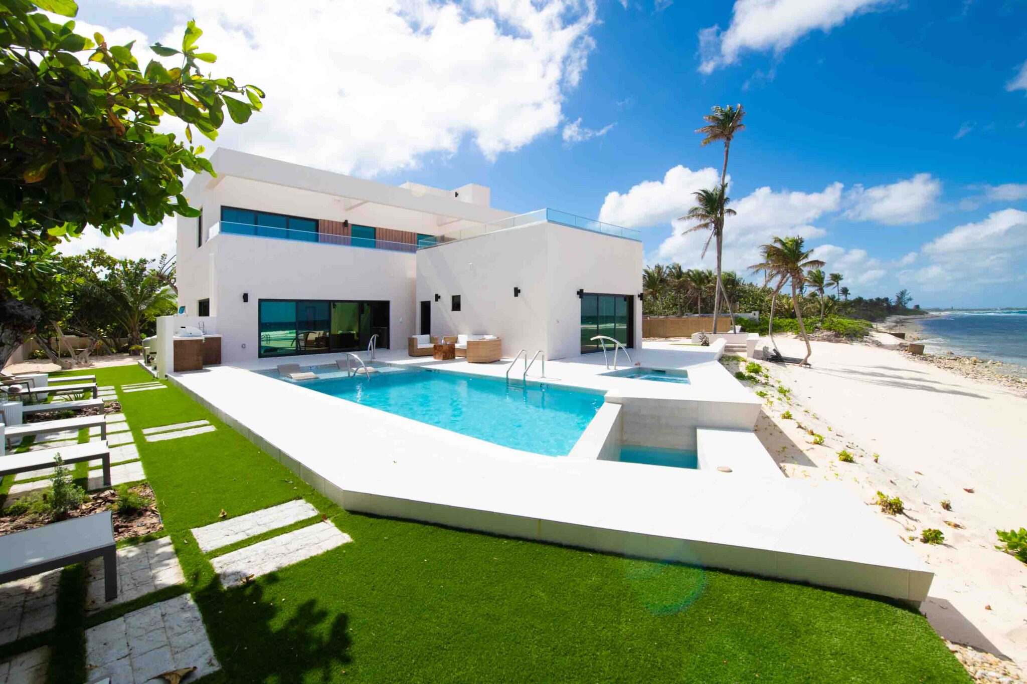 Halcyon Point at Grand Cayman Villas & Condos