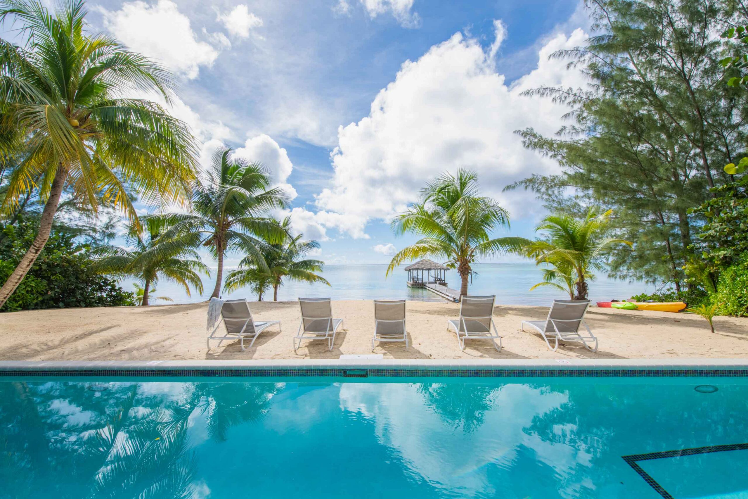 White Cottage by Grand Cayman Villas & Condos